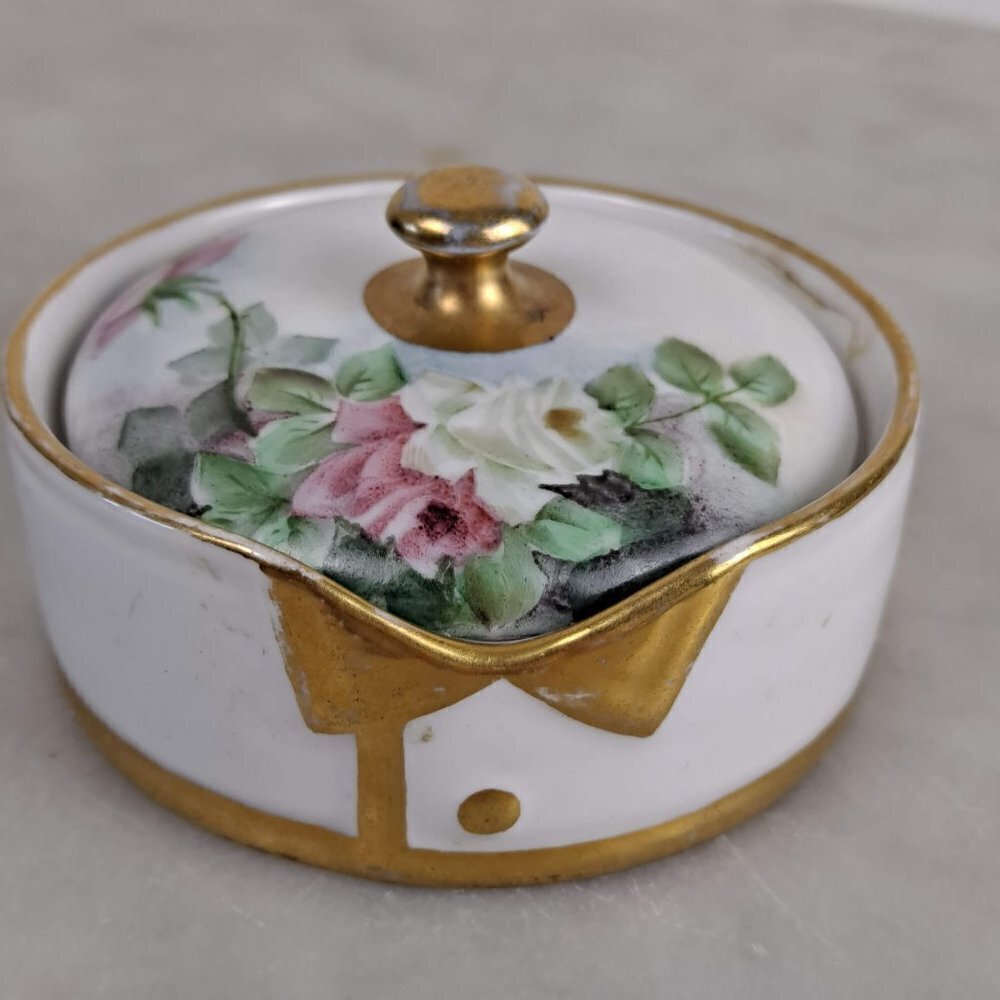 AK France Round White & Gold Trimmed Floral Button Box Trinket Hand Painted VTG